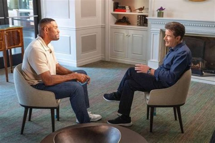 Charlie Sheen Height: How Tall is the Actor Really?