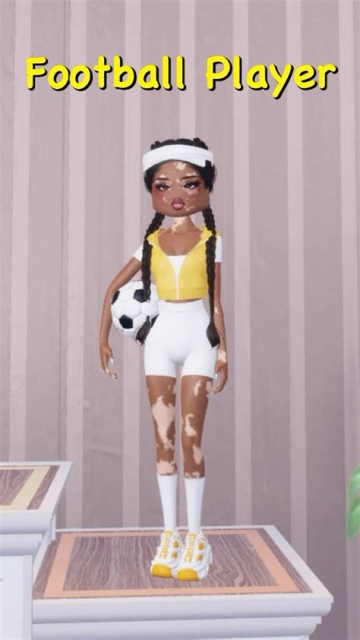 Dress to Impress: Football DTI Outfit Ideas & Inspiration