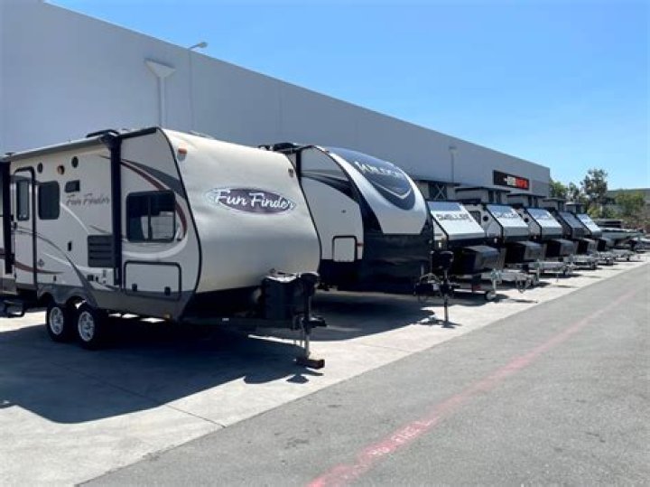 Estate Sales & Auctions in Portland, OR: Find Deals Now!