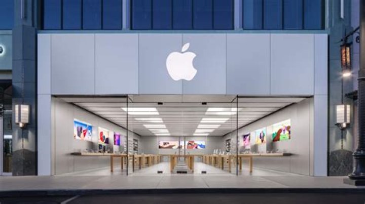 Find Apple Stores Near You: Mac, iPhone, iPad & More!