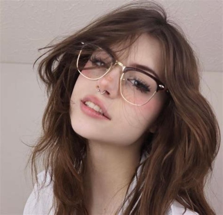 Hannah Owo: Age, Height, & More - Your Quick Guide!