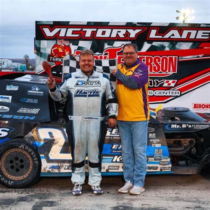 Jessie Combs: Racing Success, Tragedy & Legacy