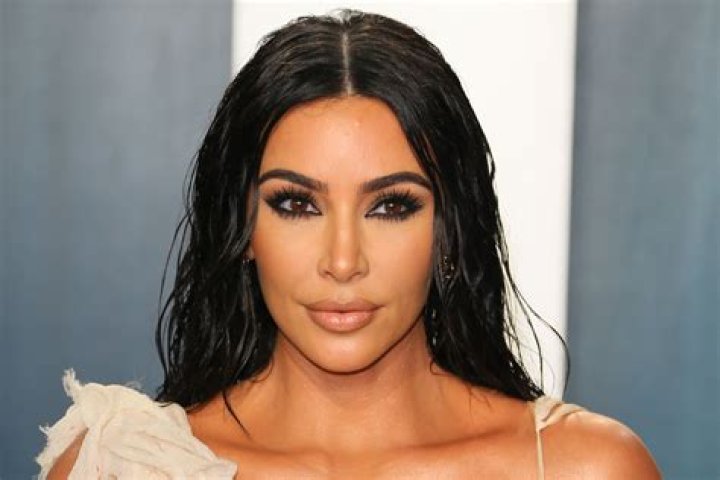 Kim Kardashian: Biography, Age, Net Worth & More | [Date]