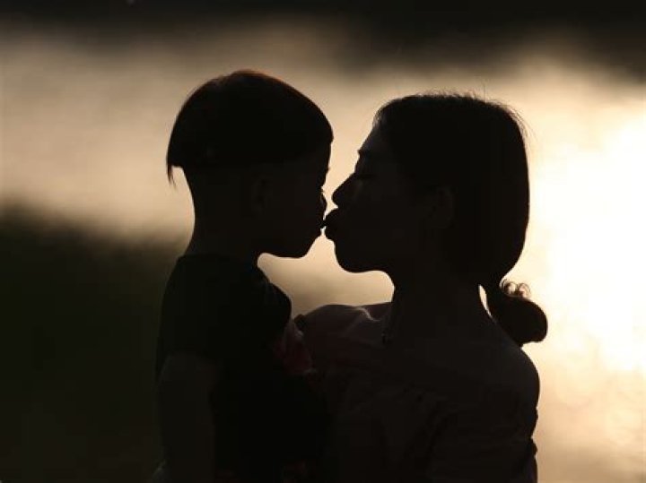 Trending: Exploring the "Kid and Mom CCTV" Video Phenomenon